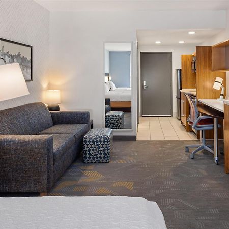 Home2 Suites By Hilton Roseville Minneapolis Exterior foto